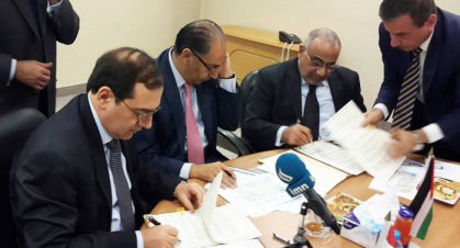 العراق يوقع مذكرة تفاهم مع مصر والأردن في مجالات البترول والغاز الطبيعي