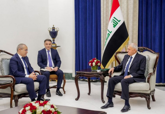 رئيس الجمهورية :العراق يتطلع لدخول شركات أذربيجانية إلى السوق المحلية