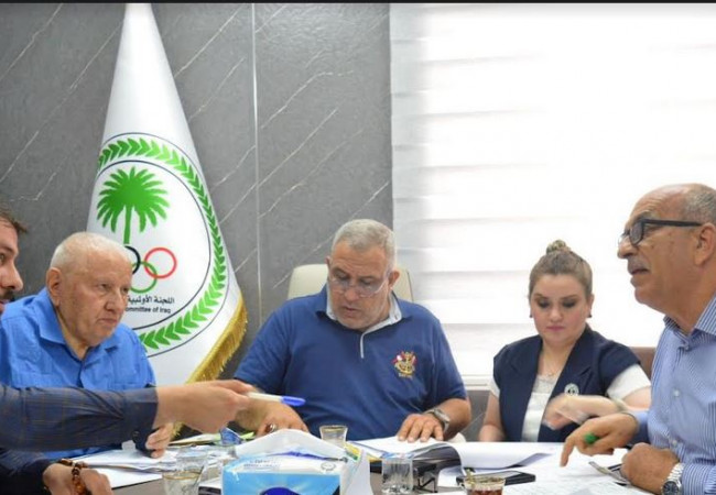 اللجنة الأولمبية تناقش مناهج الاتحادات الرياضية