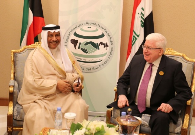 رئيس الجمهورية يبحث مع رئيس الوزراء الكويتي مستجدات الأوضاع السياسية والأمنية في المنطقة