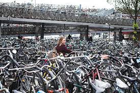 دراجات هولندا أكثر من عدد سكانها