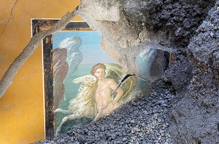 ظهور لوحة جدارية مدفونة منذ 2000 عام