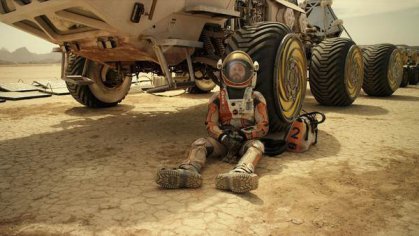 فيلم “المريخ”.. هل من حياة على الكوكب الأحمر؟