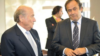 ايقاف بلاتر وبلاتيني وفالكه عن العمل لثلاثة اشهر وعيسى حياتو رئيسا مؤقتا لفيفا