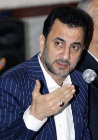 وزارة الشباب والرياضة تؤكد صعوبة إنجاز ملاعبها