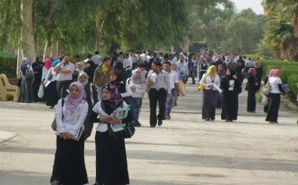 وزير التعليم العالي يعلن زيادة نسبة القبول للاناث في الدراسة المركزية واطلاق التعليم الموازي الصباحي