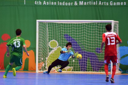 الاتحاد الاسيوي يعتمد اربعة حكام من العراق للصالات