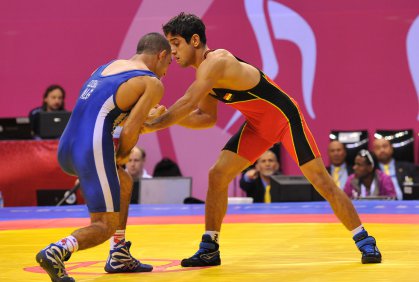 منتخب المصارعة يغادر إلى بانكوك للمشاركة في بطولة آسيا المؤهلة للأولمبياد