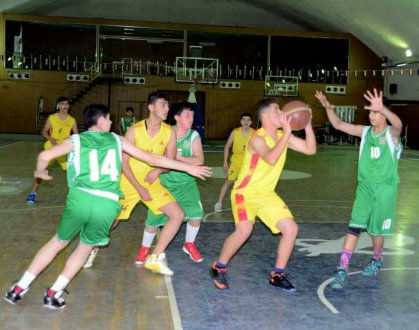 المركز الوطني للموهبة الرياضية بكرة السلة يحرز لقب بطولة اندية بغداد للناشئين