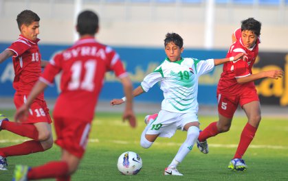 منخب البراعم يتصدر مجموعته بفوزين على قطر ولبنان وتعادل مع السعودية