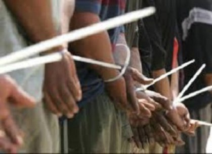 القضاء: القبض على عصابة لسرقة السيارات زعيمها يحمل هوية ضابط