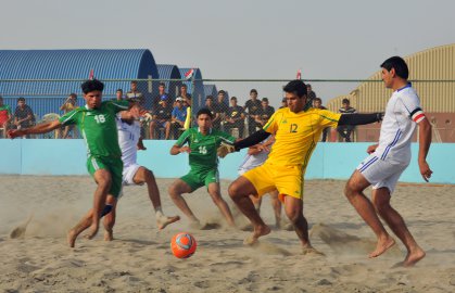 منتخب الكرة الشاطئية يختتم معسكر بابل ويستعد للمغادرة الى قطر