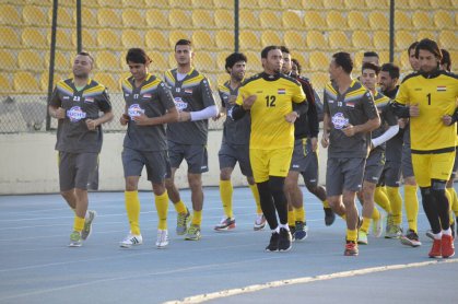 اسود الرافدين على موعد مع النصر وهم يواجهون نظيرهم التايلندي اليوم