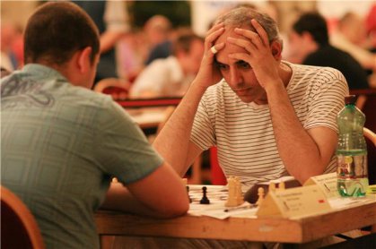 جورجيا تتوج ببطولة العراق الدولية الرابعة بالشطرنج