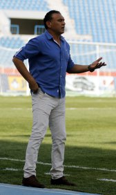 أمانة بغداد يجدد عقد مدرب فريقه الكروي لموسم آخر