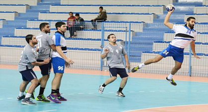 بعد فوزه على الجيش الكرخ يواصل مطاردته للشرطة بكرة اليد