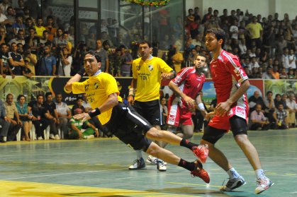 الكرخ يواصل الضغط على المتصدر الشرطة بعد تخطيه حاجز كربلاء بدوري اليد