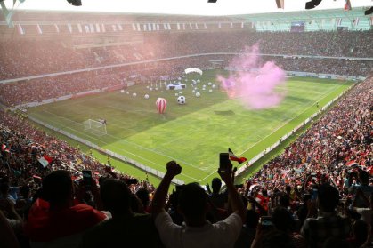 عبطان يوجه بأقامة مباريات نفط الوسط وكربلاء على ملعب كربلاء الدولي