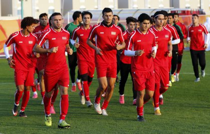 سلطان يعتبر معسكر برشلونة خطوة مثالية وسابقة فريدة