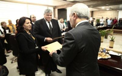 الزبيدي يكرم {40} مهندسا وفنيا في الخطوط الجوية العراقية