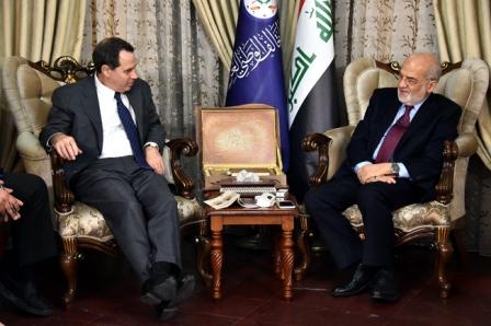 الجعفري والسفير الأمريكي يبحثان التطورات السياسية والتعديل الوزاري