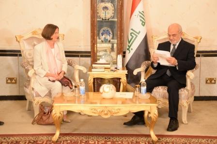 الجعفري يتسلم أوراق اعتماد المديرة القطرية لمنظمة الأغذية العالمية