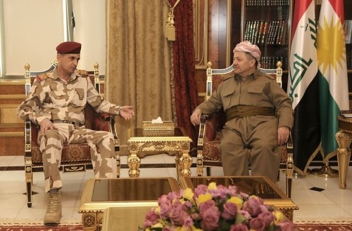 بارزاني والغانمي يشددان على ضرورة استمرار التعاون بين البيشمركة والجيش في تحرير الموصل