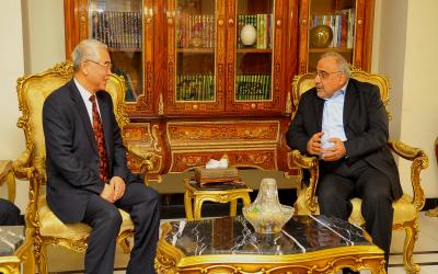 وزير النفط السيد عادل عبدالمهدي يناقش مع السفير الصيني مسار العلاقات الثنائية وسبل تطويرها في مختلف المجالات