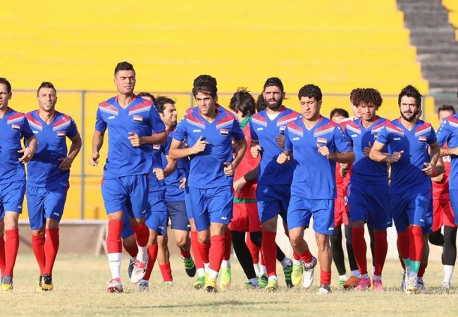 رحيم حميد: المنتخب الوطني سيكون خليطا من اللاعبين والجهاز الفني يراقب المستوى