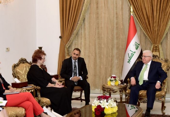 رئيس الجمهورية: العراق بحاجة الى حملة اصلاحات ادارية عاجلة وشاملة