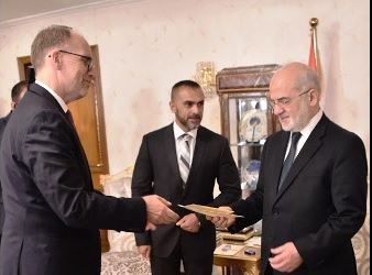 الجعفري يؤكد ضرورة بذل المزيد من الجهود لتوفير مستلزمات تحرير الموصل