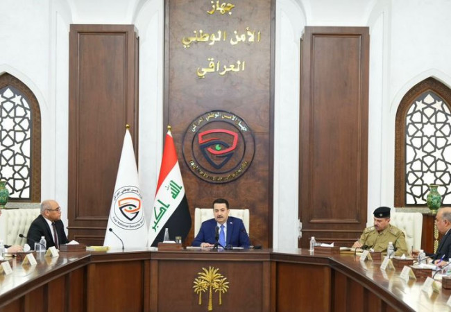 القائد العام للقوات المسلحة يوجّه بالتطوير المستمر لعمل جهاز الأمن الوطني