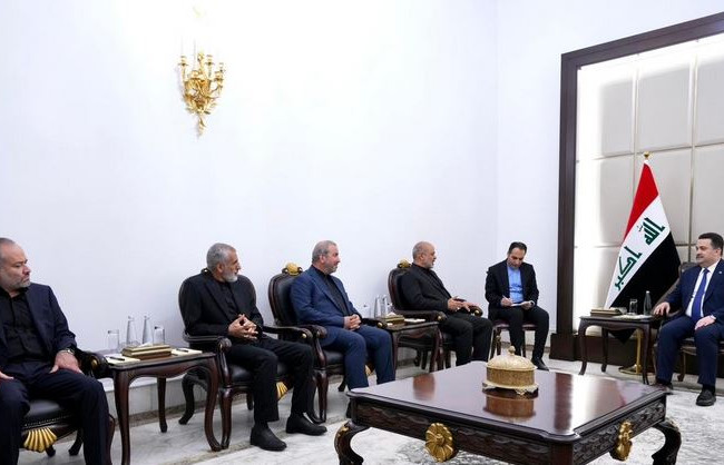 رئيس الوزراء يبحث مع وزير الداخلية الإيراني تعزيز التعاون الأمني وضبط الحدود المشتركة