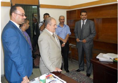 رئيس جامعة بغداد يزور مركز البحوث التربوية والنفسية