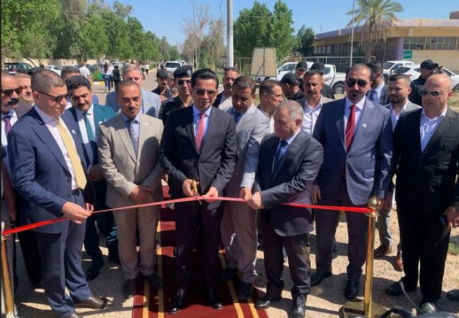 وزير النقل يفتتح خط النقل الجماعي في الجامعة العراقية بمنطقة أبي غريب