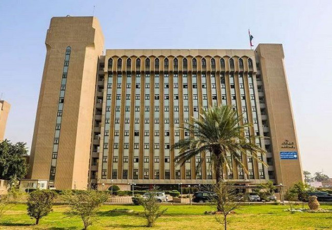 التعليم تصدر بيانا بشأن تمديد الخدمة الوظيفية للمشمولين بقانون الخدمة الجامعية