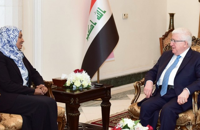 رئيس الجمهورية يبحث مع سفيرة الصومال التعاون في مكافحة الارهاب