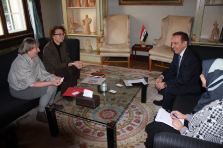 المانيا تؤكد دعمها للعراق في حربه ضد داعش ومساعدة النازحين