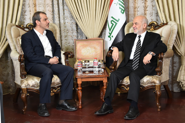 الجعفري يبحث مع السفير الإيراني في العراق انعكاس الاتفاق النووي على امن واستقرار وتنمية المنطقة
