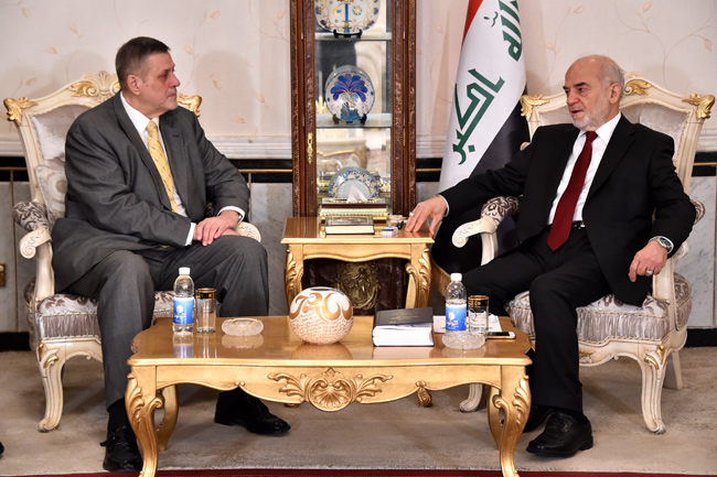 الجعفري يؤكد ضرورة ارتفاع وتيرة الدعم الدولي للعراق للقضاء على الإرهاب