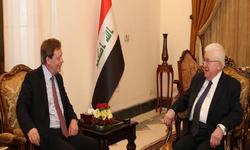 الأوضاع السياسية والأمنية والدعم العسكري محور مباحثات الرئيس معصوم مع السفير البريطاني