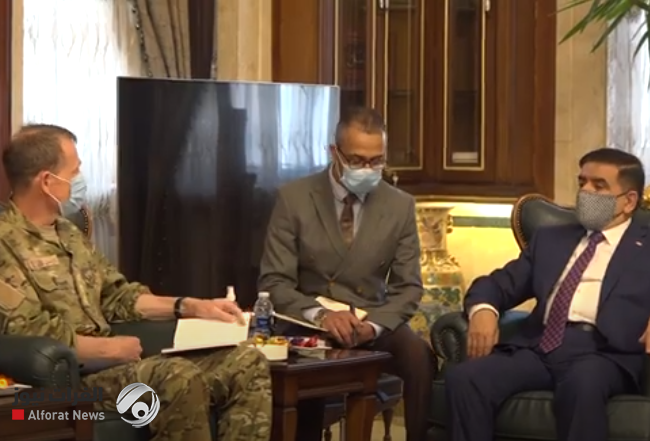 وزير الدفاع يبحث مع رئيس الناتو الجديد في العراق سبل التعاون بين البلدين