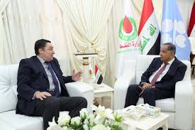 وزير النفط يستقبل السفير البريطاني في بغداد
