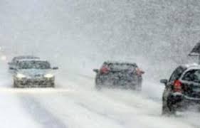 الثلوج توقف الرحلات الجوية ودوام بعض المدارس في السليمانية