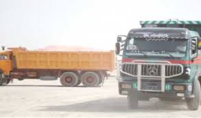 وضع ضوابط لمرور الشاحنات ذات الحمولات الكبيرة في شوارع بغداد
