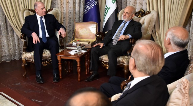 الجعفري والنجيفي يستعرضان نتائج الحوارات حول التعديل الوزاري