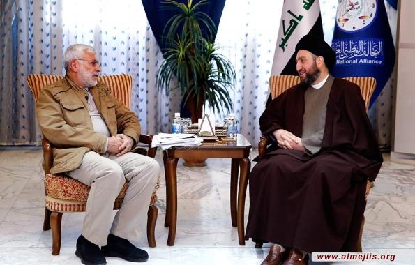 السيد الحكيم يشدد خلال استقباله المهندس على ضرورة دعم الحشد الشعبي وتأمين مستلزماته المادية والمعنوية