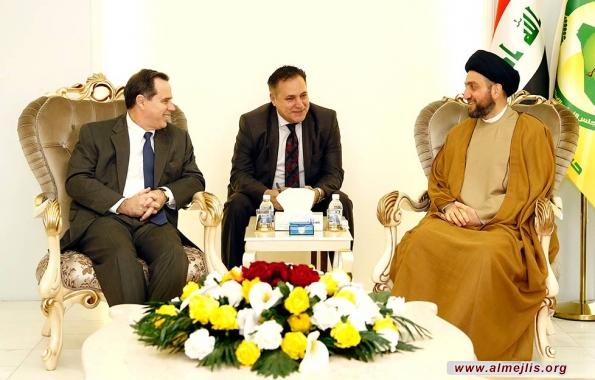 السيد عمار الحكيم يدعو الى تظافر الجهود من اجل القضاء على داعش