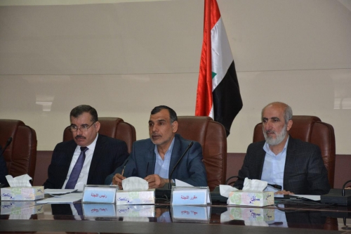 المالية النيابية تبحث مع الجهات التنفيذية قانون الخدمة المدنية الاتحادي