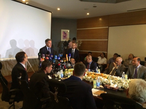 الاتحاد الاوربي: لا نتدخل بشؤون العراق السياسية وسندعم الحلول الجيدة